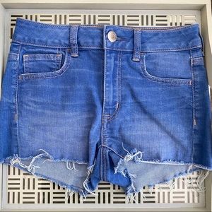 4/$25 AMERICAN EAGLE OUTFITTERS Hi-Rise Shortie